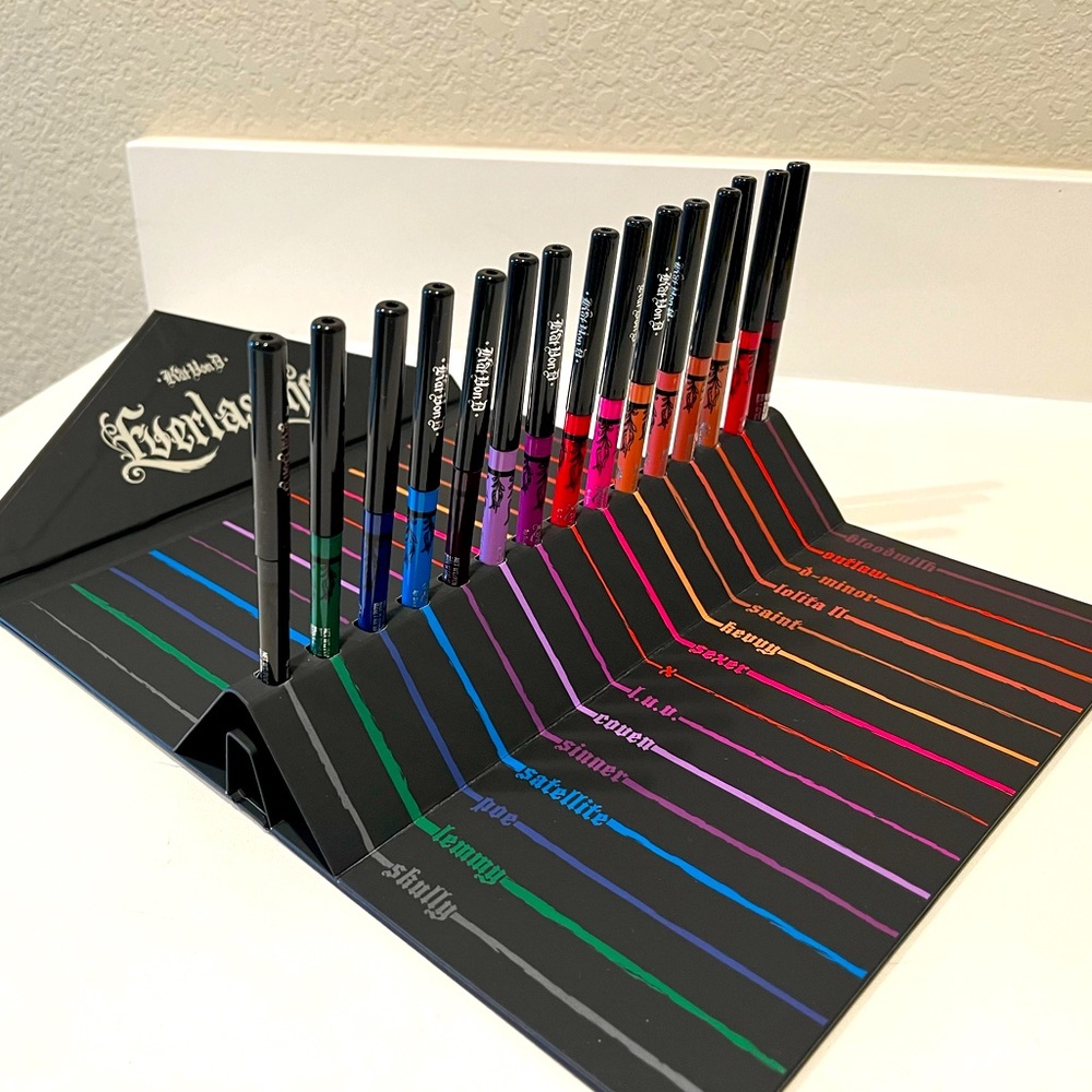 Kat Von D Everlasting Lip Liner